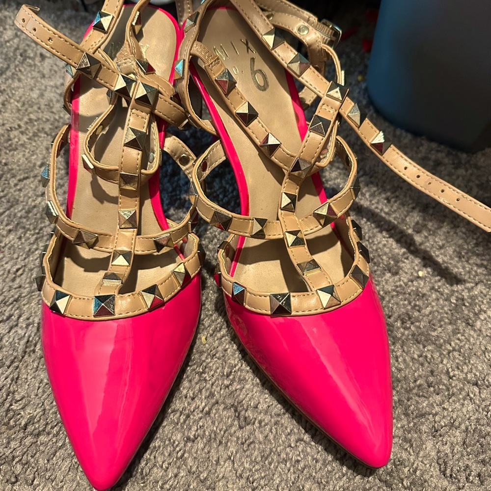 Mix No. 6 Hot Pink Studded Heels